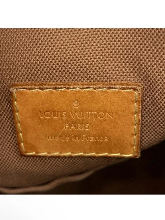 Louis Vuitton Monogram Shoulder Bag in Brown and Tan - Picture 11 of 12